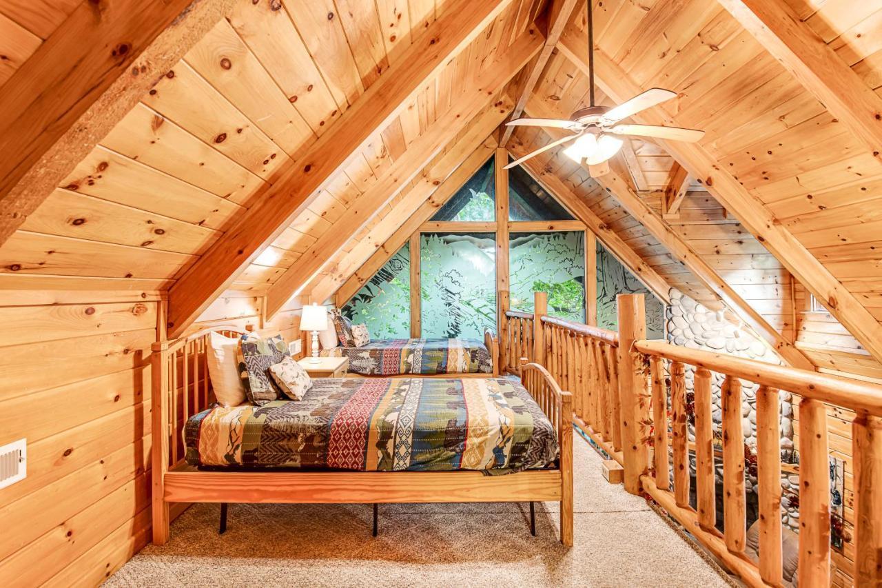 Villa Bear Pleasures à Gatlinburg Extérieur photo